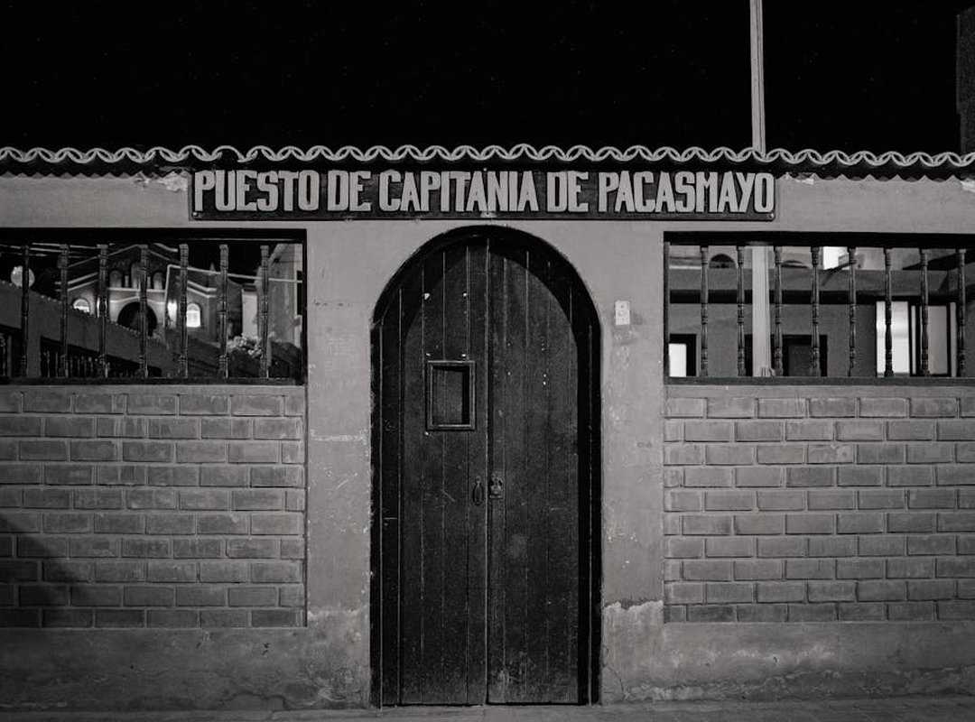 Las Polémicas que Cruzaron la Pantalla: Controversias con el Exterior